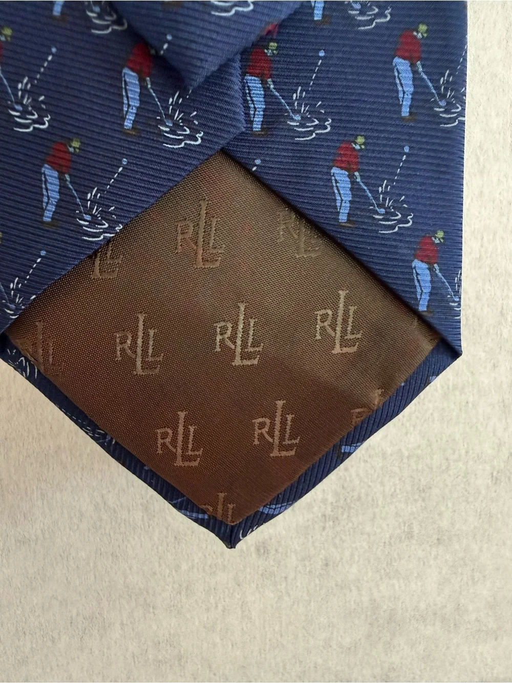 Lauren Ralph Lauren Golf Necktie 100% Silk Navy Golfer Water Hazard Novelty